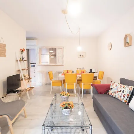 Cl Ubicacion Excelente Y Terraza Comun Junto A La Alfalfa Apartment *