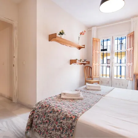 Cl Ubicacion Excelente Y Terraza Comun Junto A La Alfalfa Apartment Seville