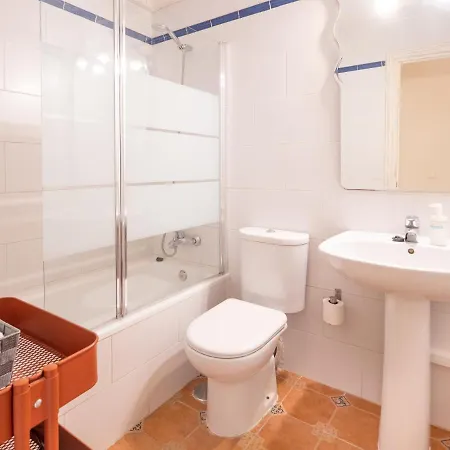 Cl Ubicacion Excelente Y Terraza Comun Junto A La Alfalfa * Seville